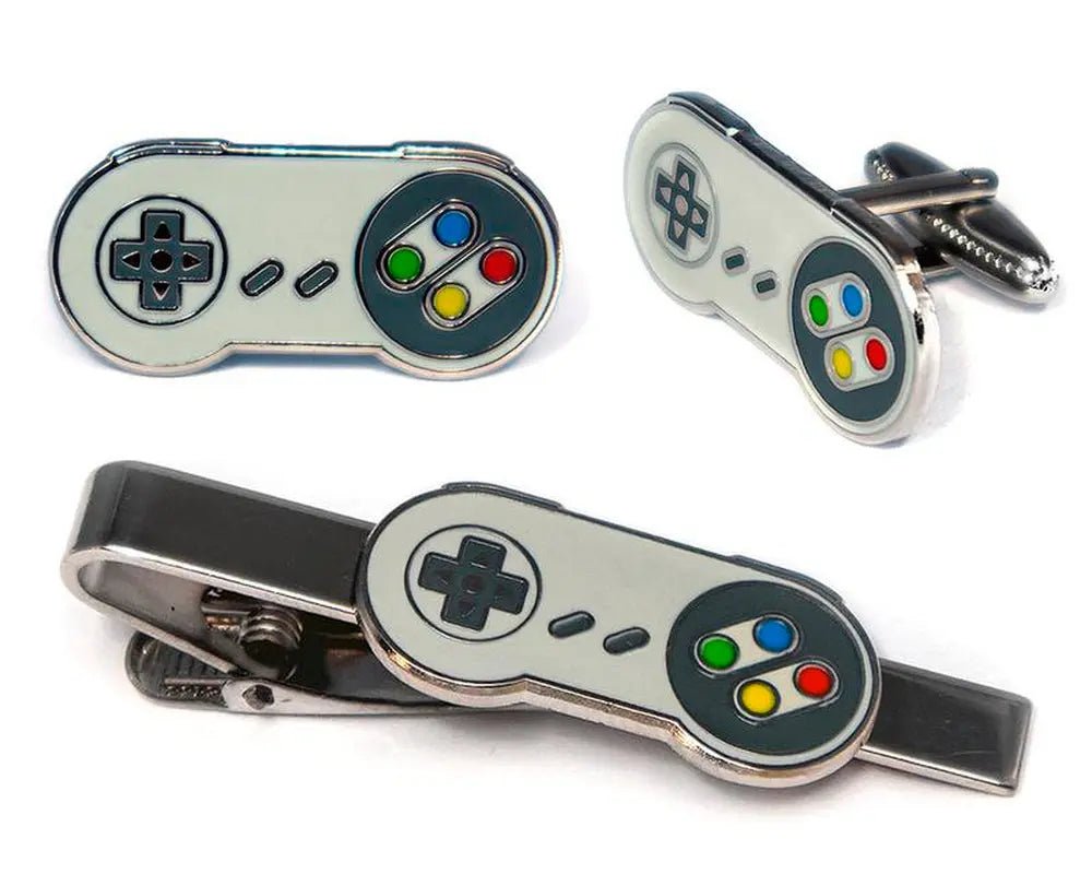 Retro Game Controller Cufflinks, Classic NES Gaming Tie Clip, Men'S JeIntroducing our Retro Gaming Controller Cufflinks and Tie Clip Sets, a nostalgic accessory for gamers and retro enthusiasts alike! Whether you're gearing up for a foNovaCartNovacartRetro Game Controller