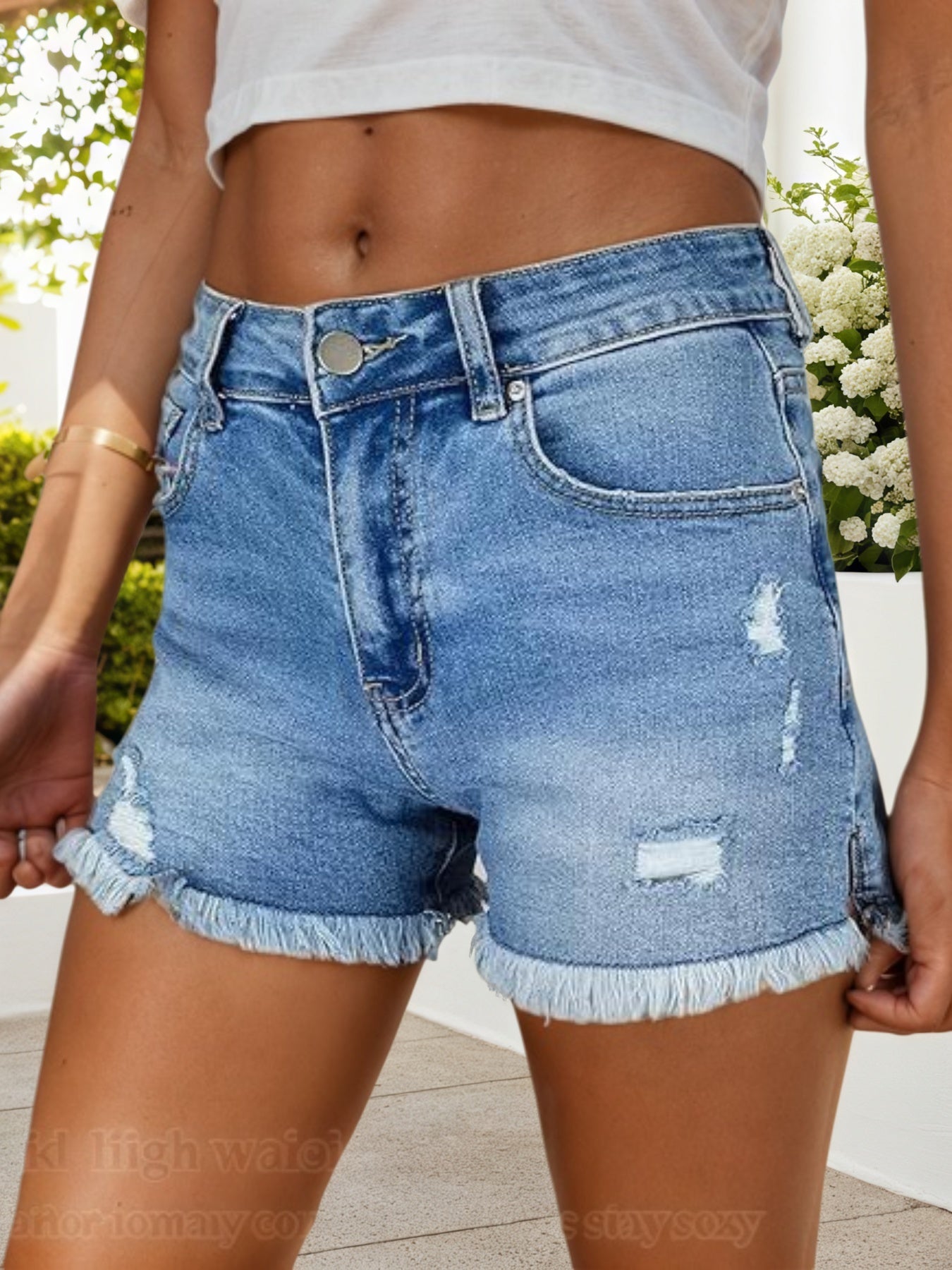 Women's Fashion Stretch Denim Shorts, Raw Edge Slit Design, Stretch Ripped Denim Shorts, Women's Denim Clothing - Novacart